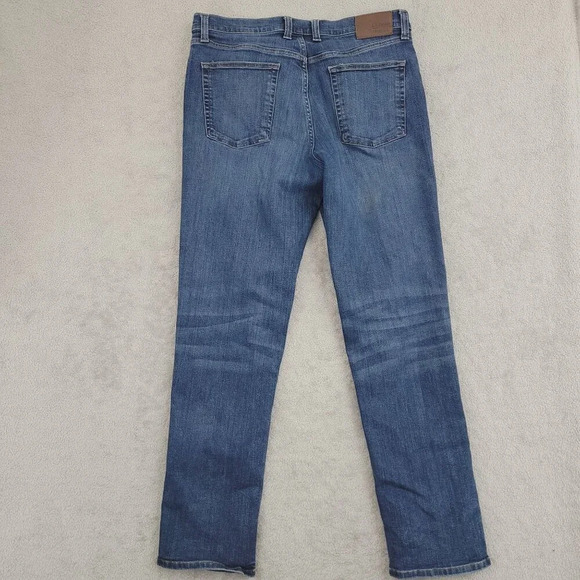 L.L. Bean Mens BearFlex Standard Fit Jeans 36x34  27PT - Picture 2 of 7